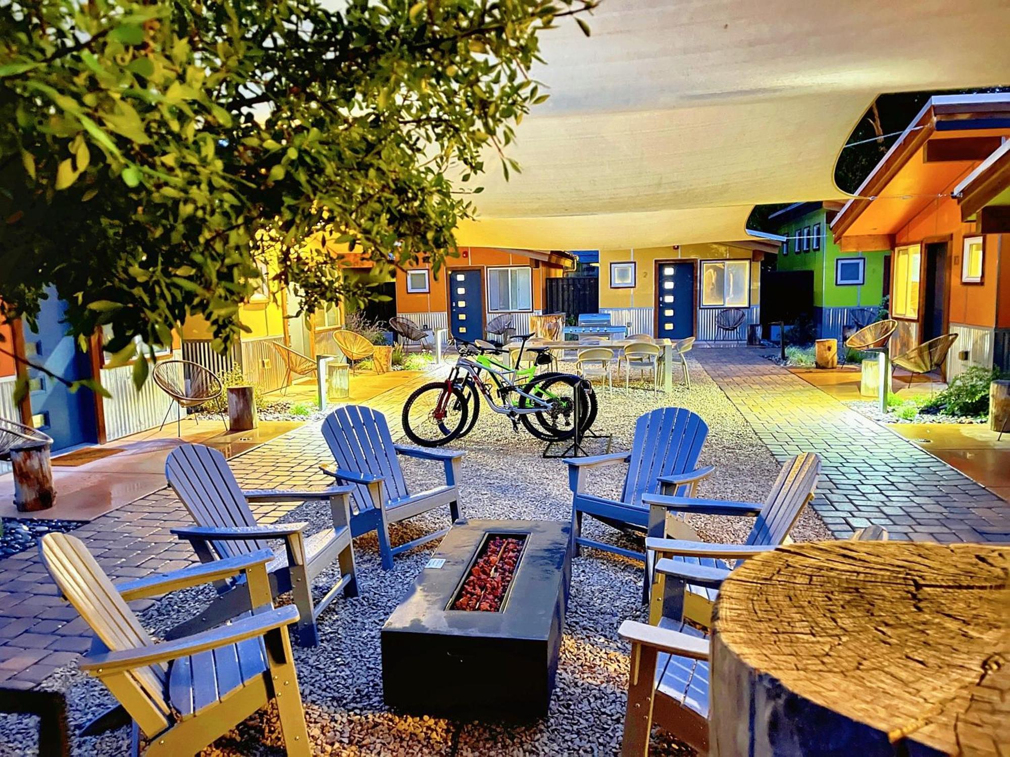 Downtown Kokopelli West 5 - Newly Remodeled Stylish Studio Moab Exterior photo
